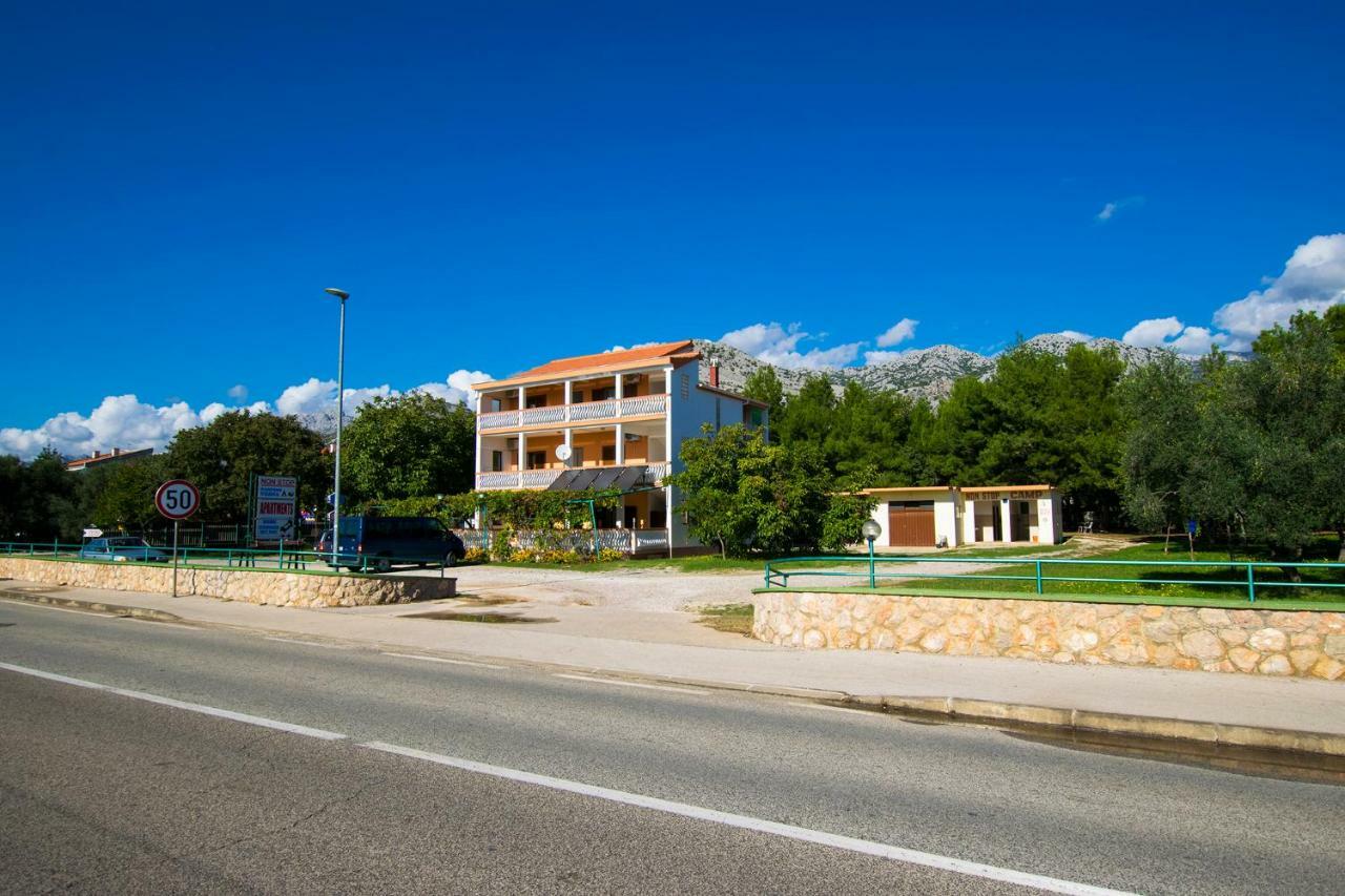 Apartmani Vesna Starigrad Paklenica Exterior photo